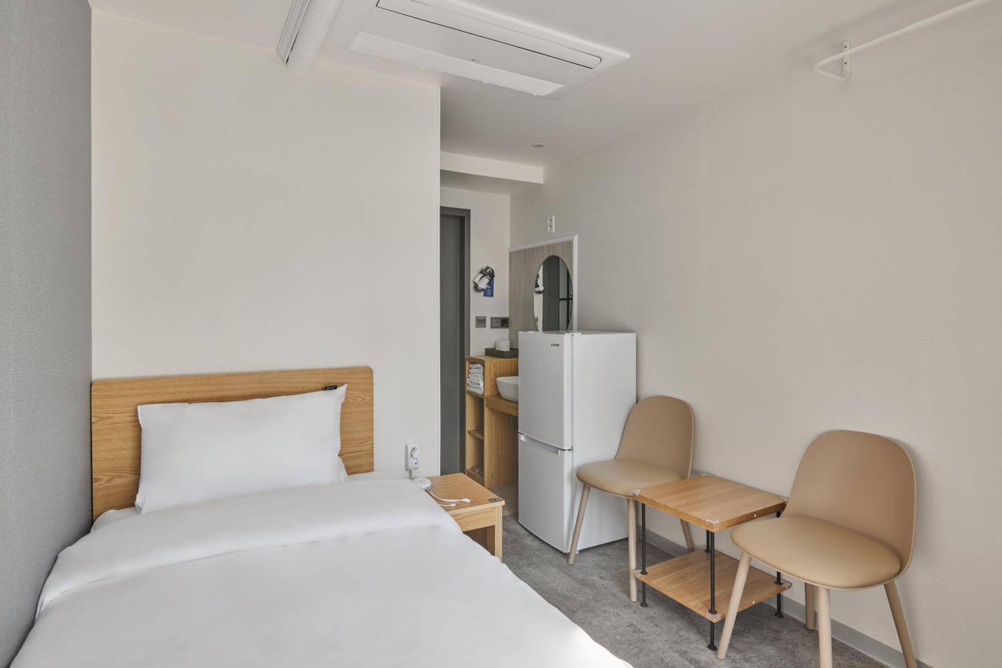 L Hostel Seoul Exteriör bild