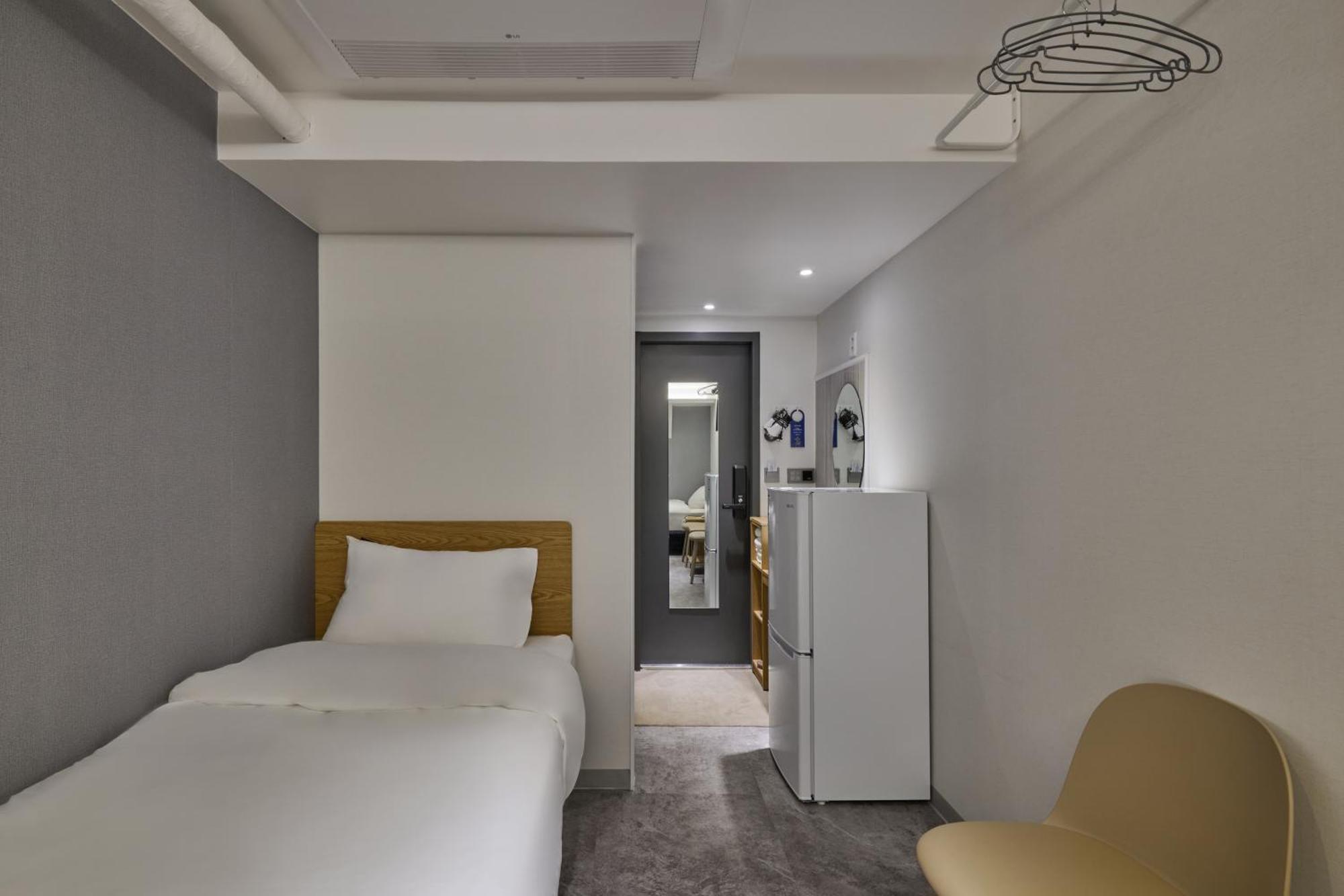 L Hostel Seoul Exteriör bild